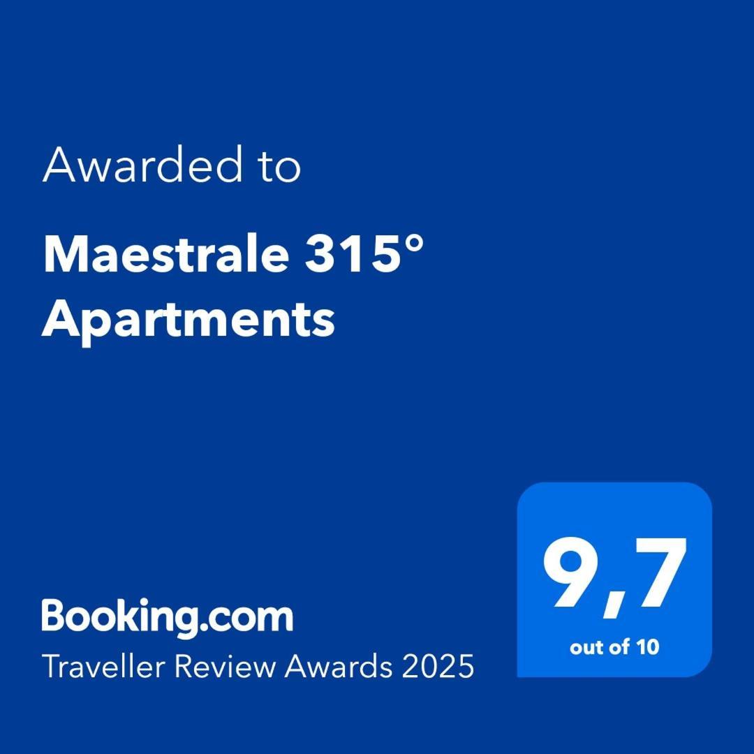 Maestrale 315° Apartments نيا ميشانيونا المظهر الخارجي الصورة